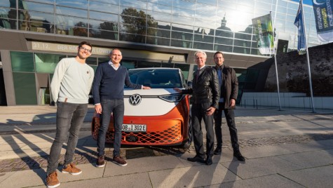 Absolventenfeier_AndreasWalingen2_2022